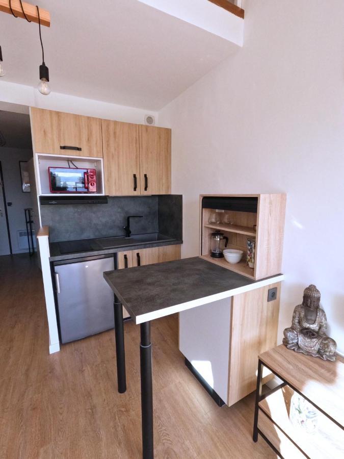 Appartement Hyeres - Costebelle Duplex Vue Mer Balcon Residence Privee Parking - Marie Caroline מראה חיצוני תמונה